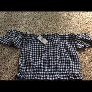 American Eagle crop top